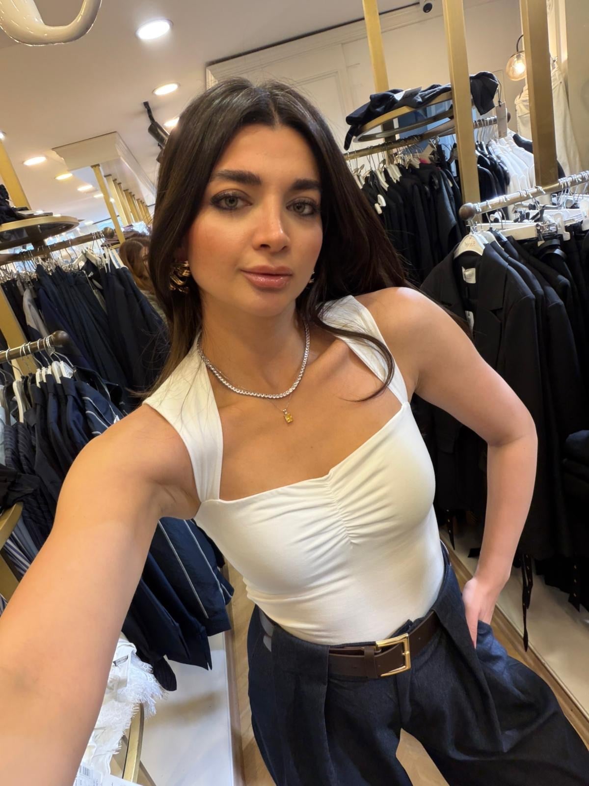 Beyaz Sırt Bağlamalı Crop Bluz