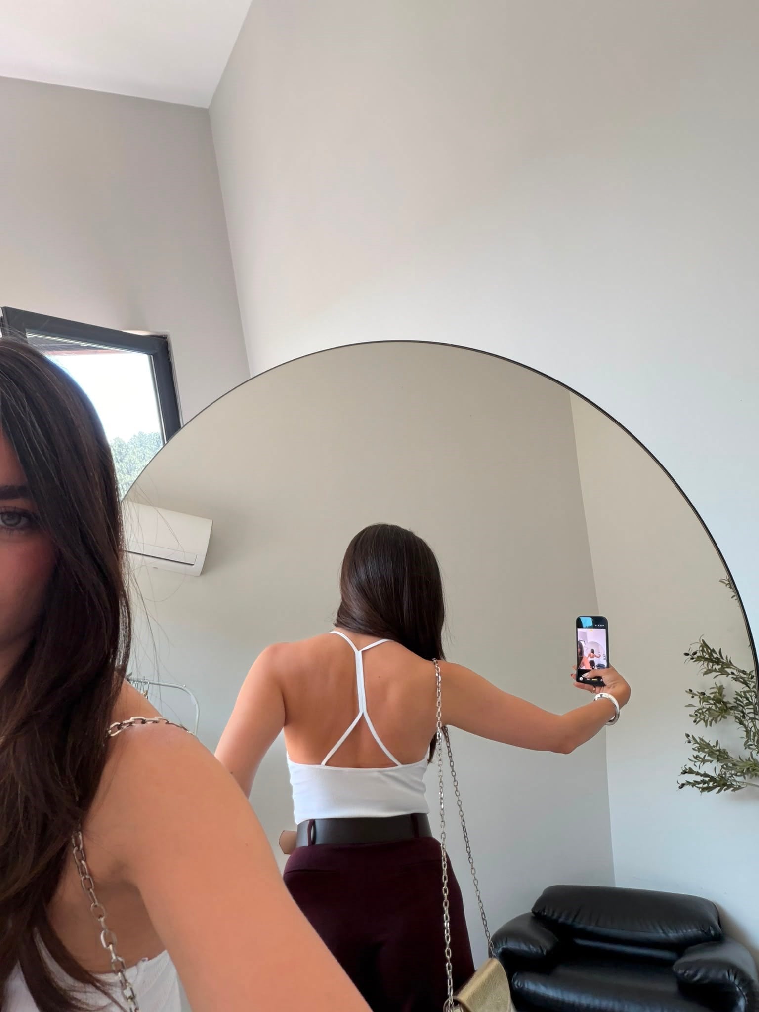 Beyaz Sırt Dekolteli Fitilli Bodysuit