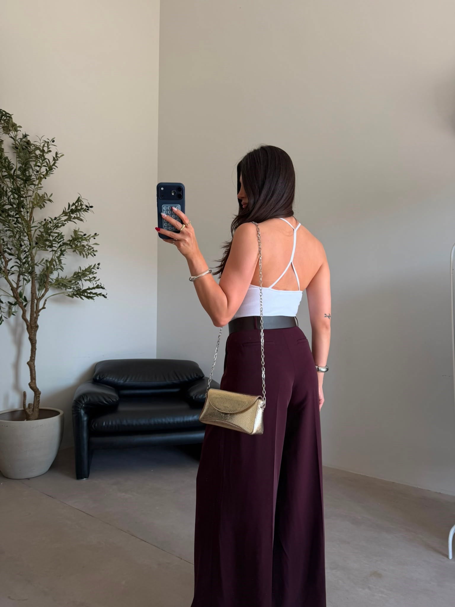 Beyaz Sırt Dekolteli Fitilli Bodysuit