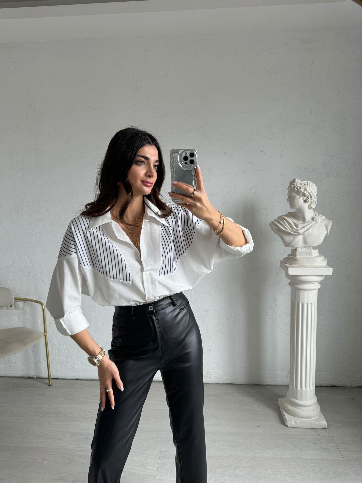 Beyaz Siyah Çizgi Detaylı Oversize Gömlek