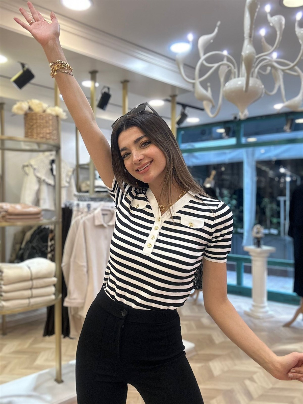 Beyaz Siyah Çizgili Alice Triko