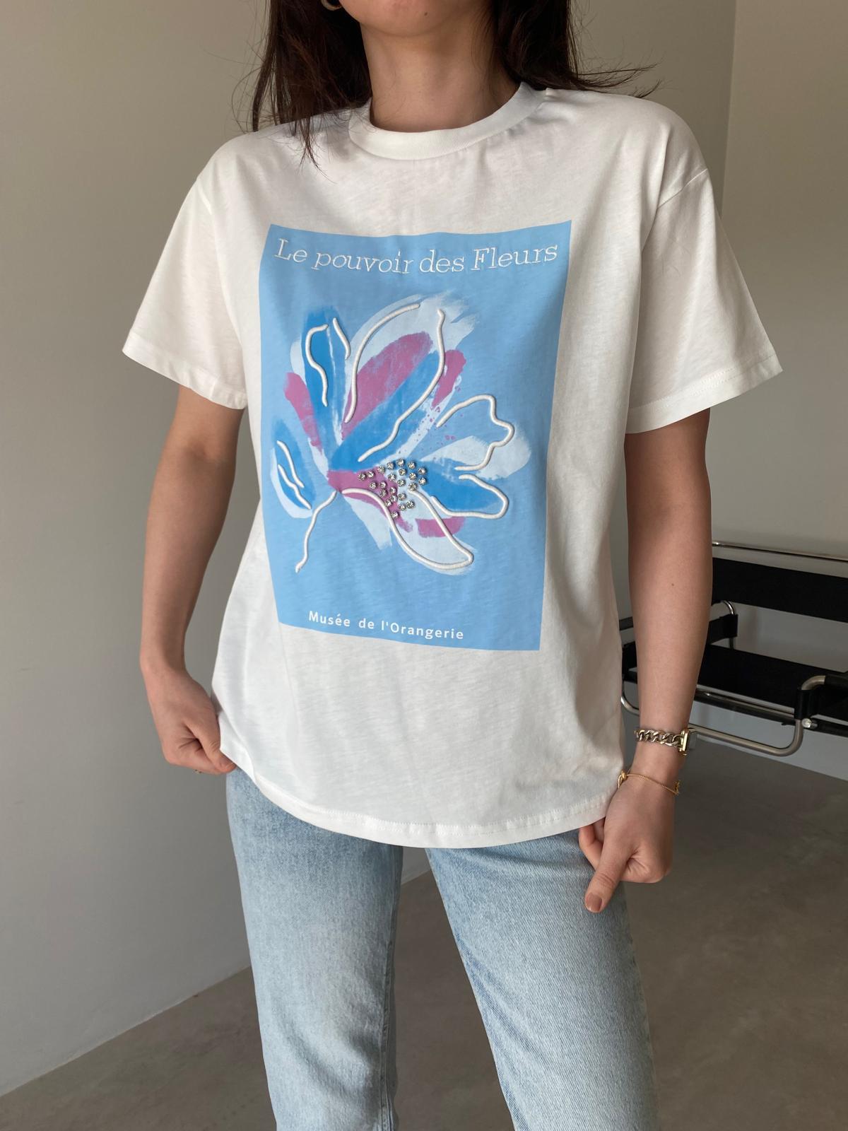 Beyaz Taşlı Mavi Lotus Çiçekli Tİşört