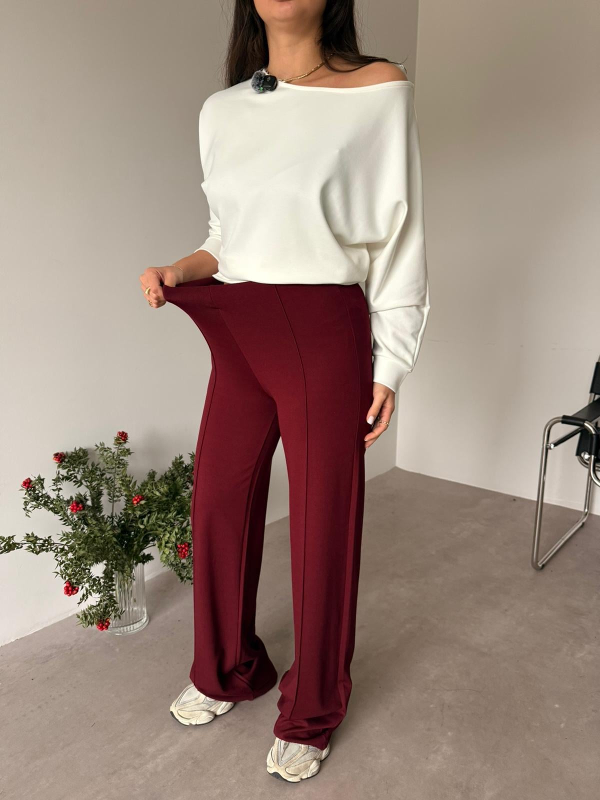 Bordo Biye Detaylı Likralı Pantolon