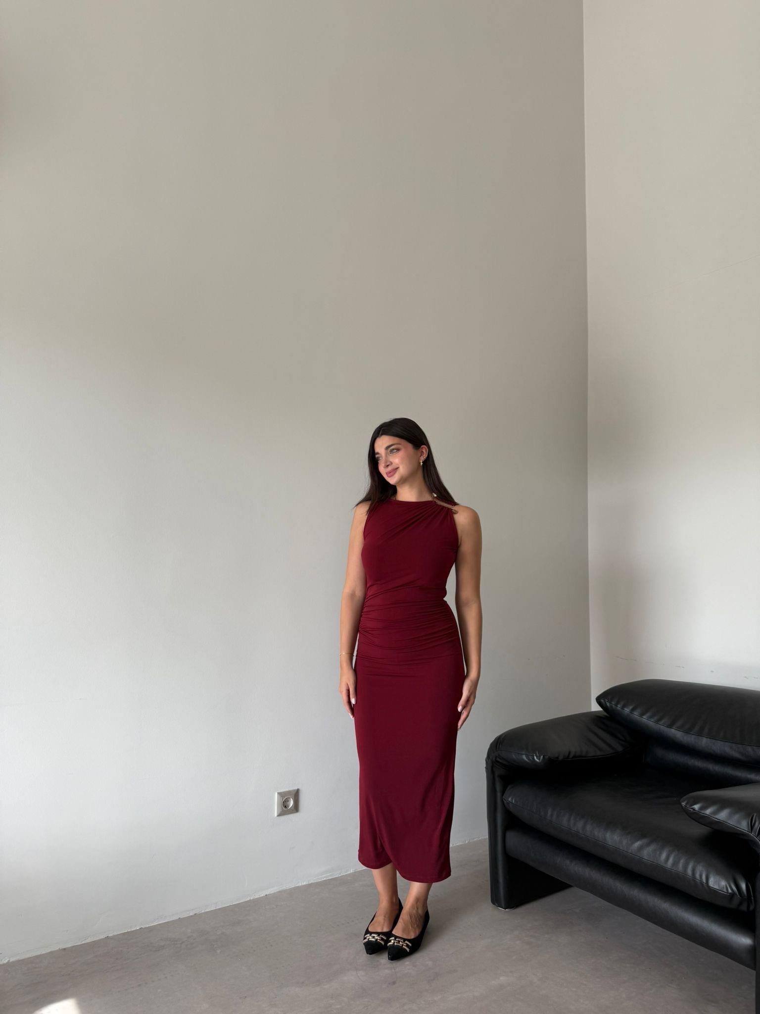 Bordo Drapeli Omuz Detaylı Elbise
