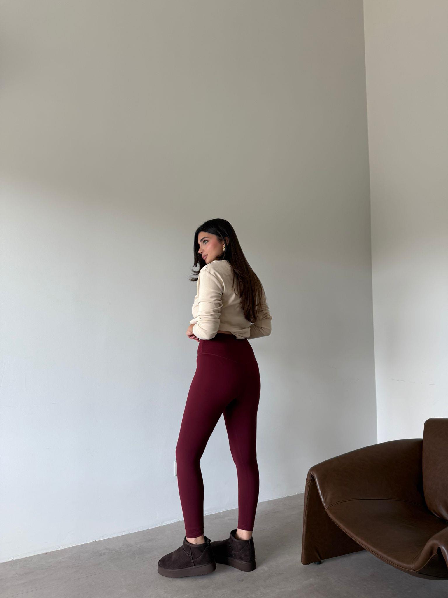 Bordo Toparlayıcı Likralı Sporcu Tayt