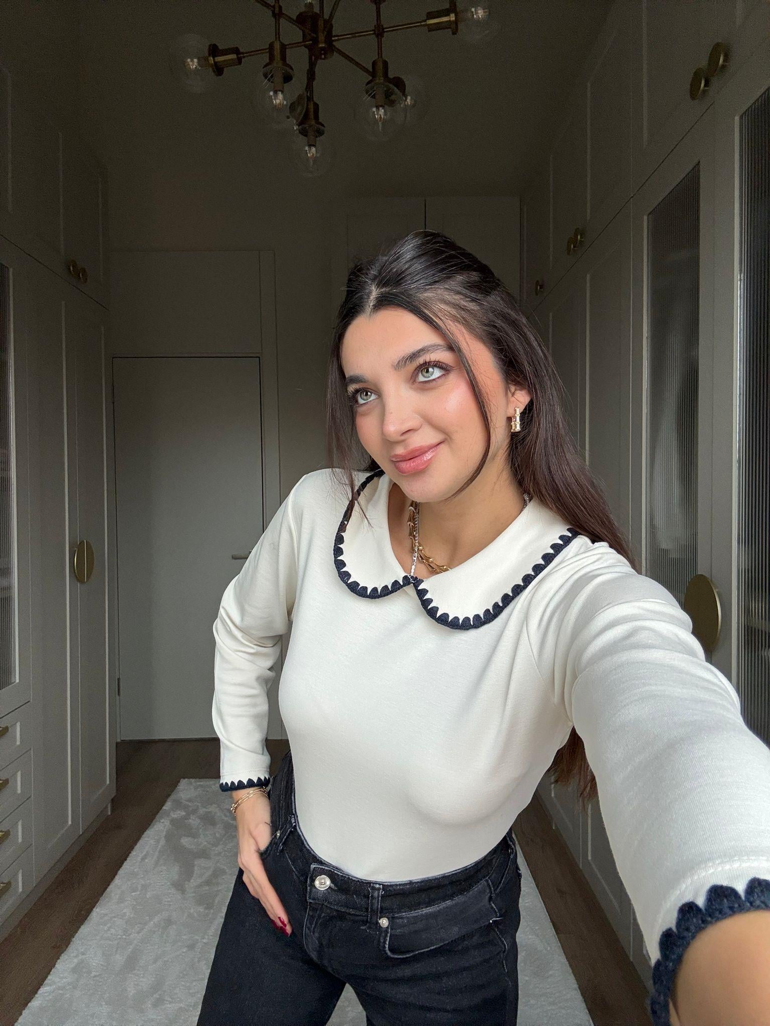 Ekru Bebe Yaka Çoban Dikişli Bluz