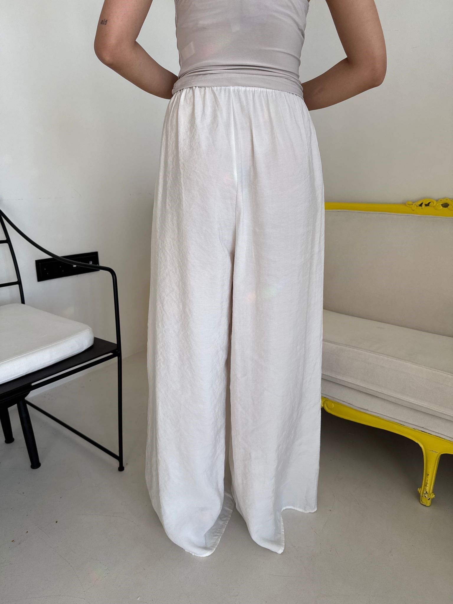 Ekru Beli Lastikli Tensel Pantolon