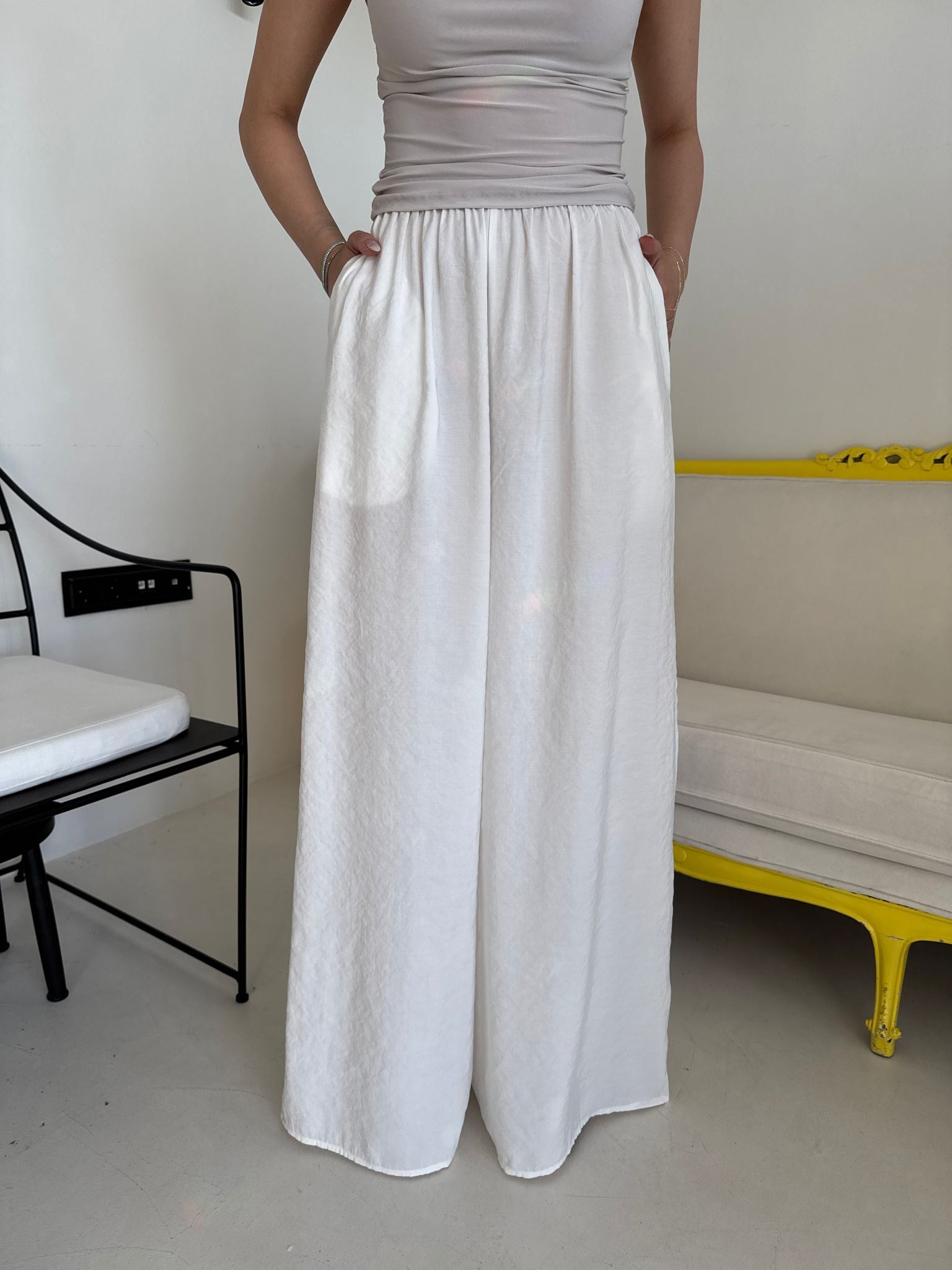Ekru Beli Lastikli Tensel Pantolon
