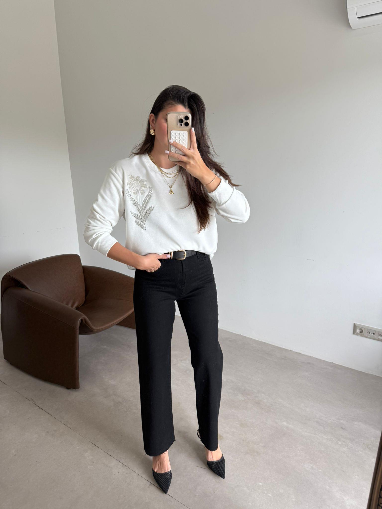 Ekru Çiçek İşlemeli Sweat