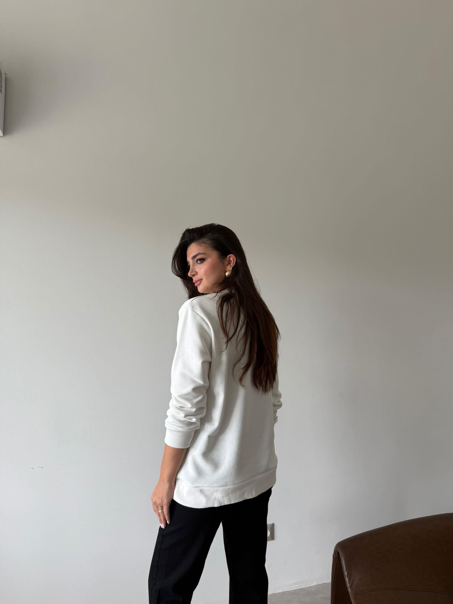 Ekru Çiçek İşlemeli Sweat