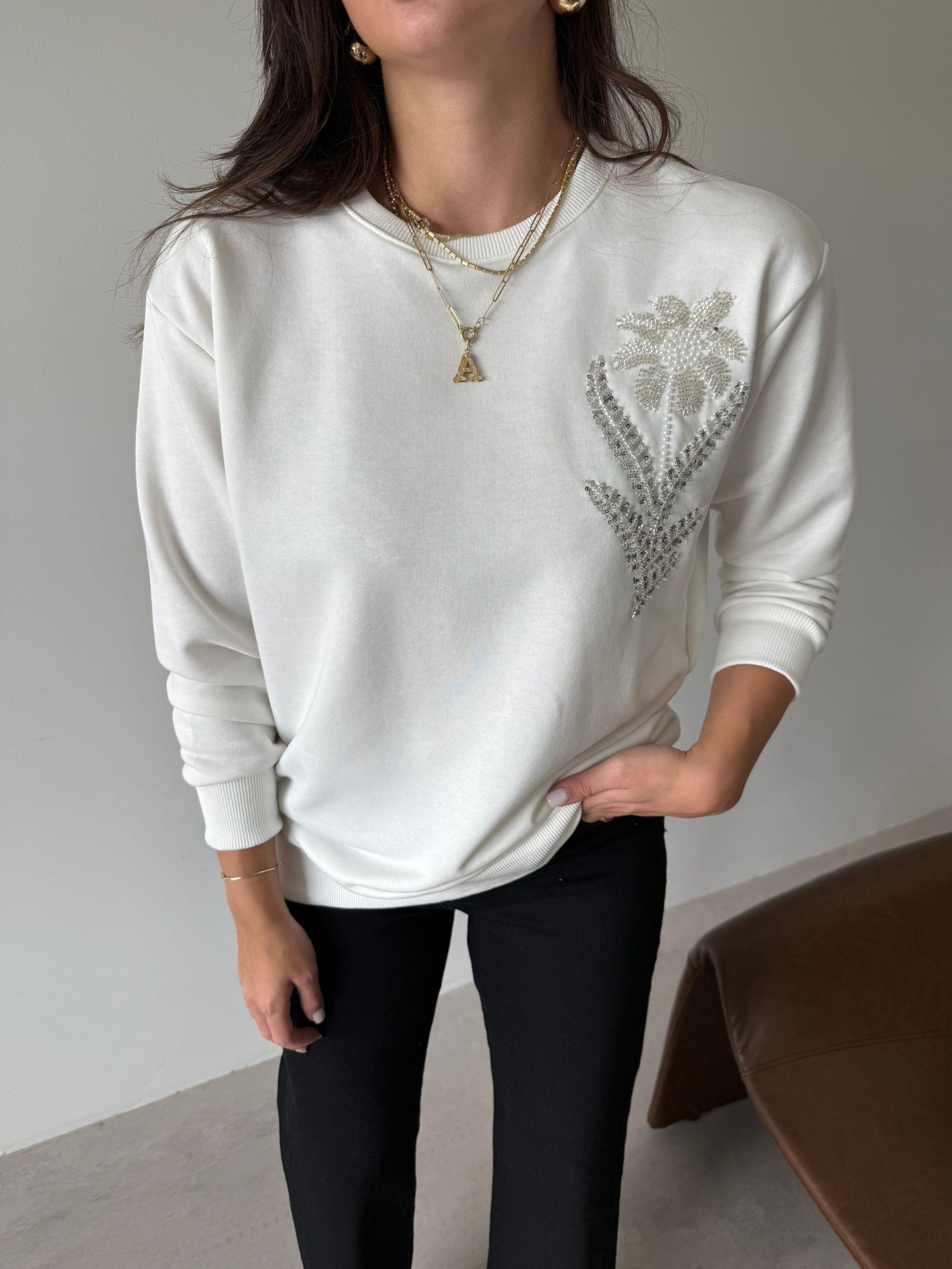 Ekru Çiçek İşlemeli Sweat