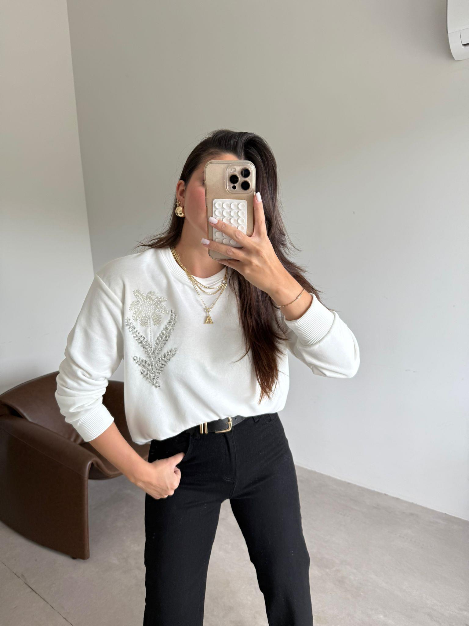 Ekru Çiçek İşlemeli Sweat