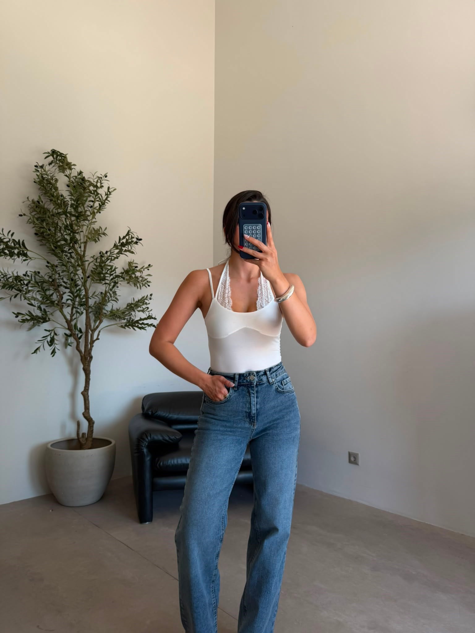 Ekru Dantelli Bağlamalı Bodysuit