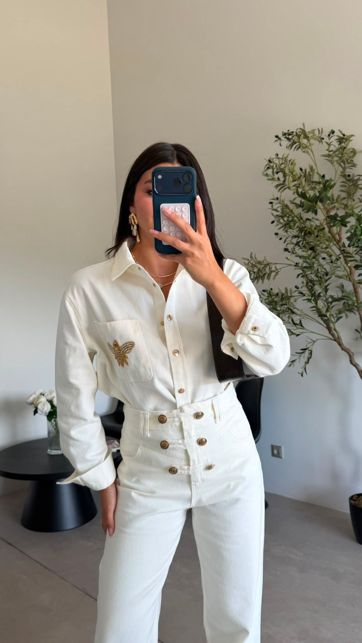 Ekru Gold Taş Detaylı Gömlek 