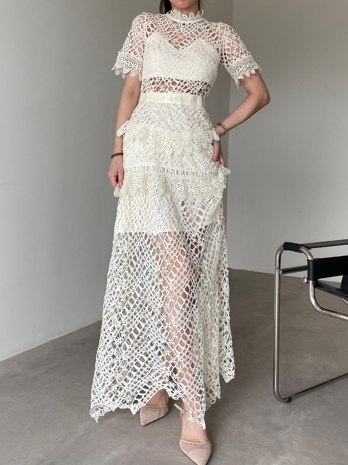 Ekru İthal Yurt Dışı Tasarım Elbise