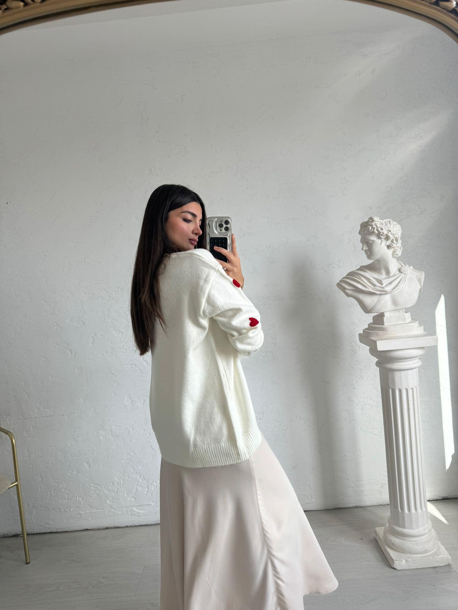 Ekru Kalp Nakışlı Kazak