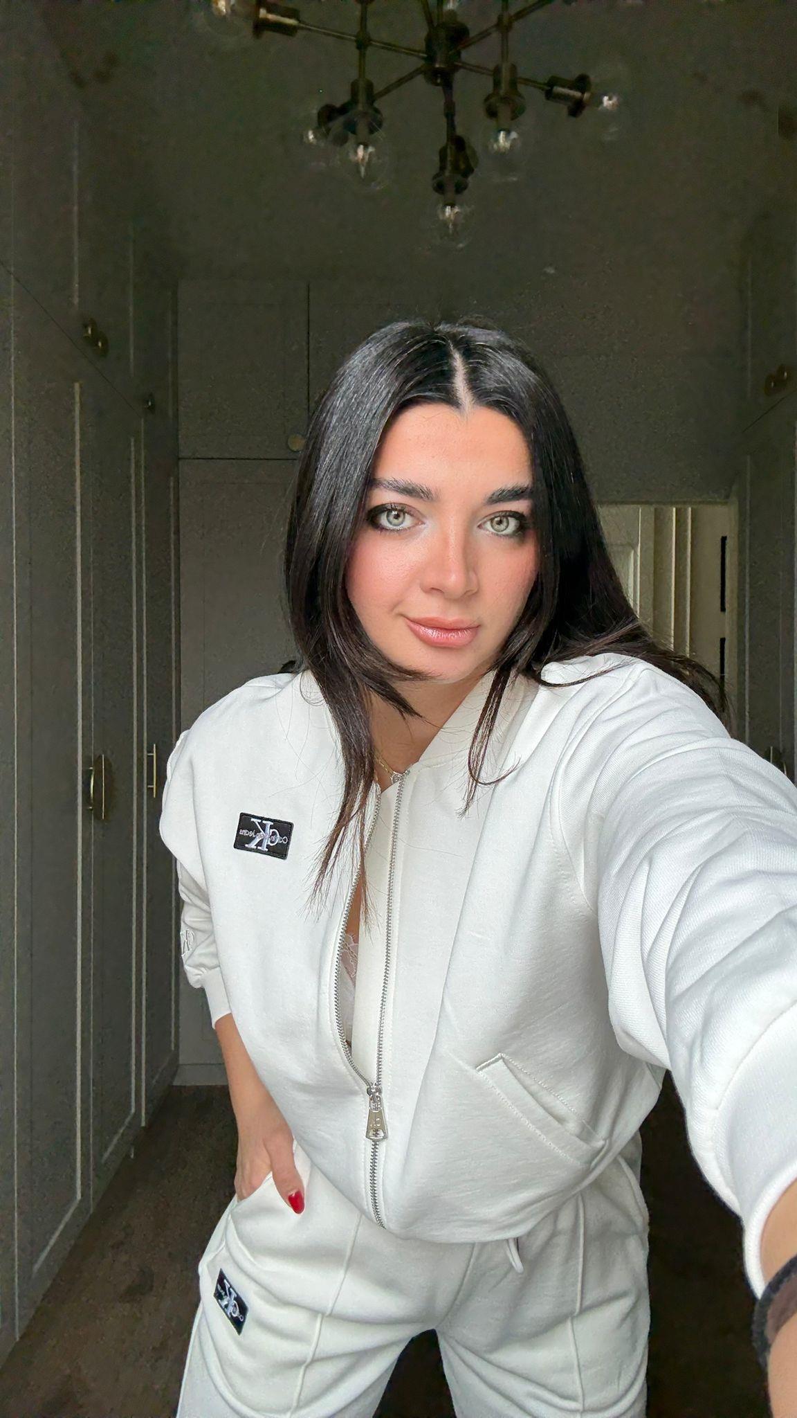 Ekru Marka Model Biyeli Takım