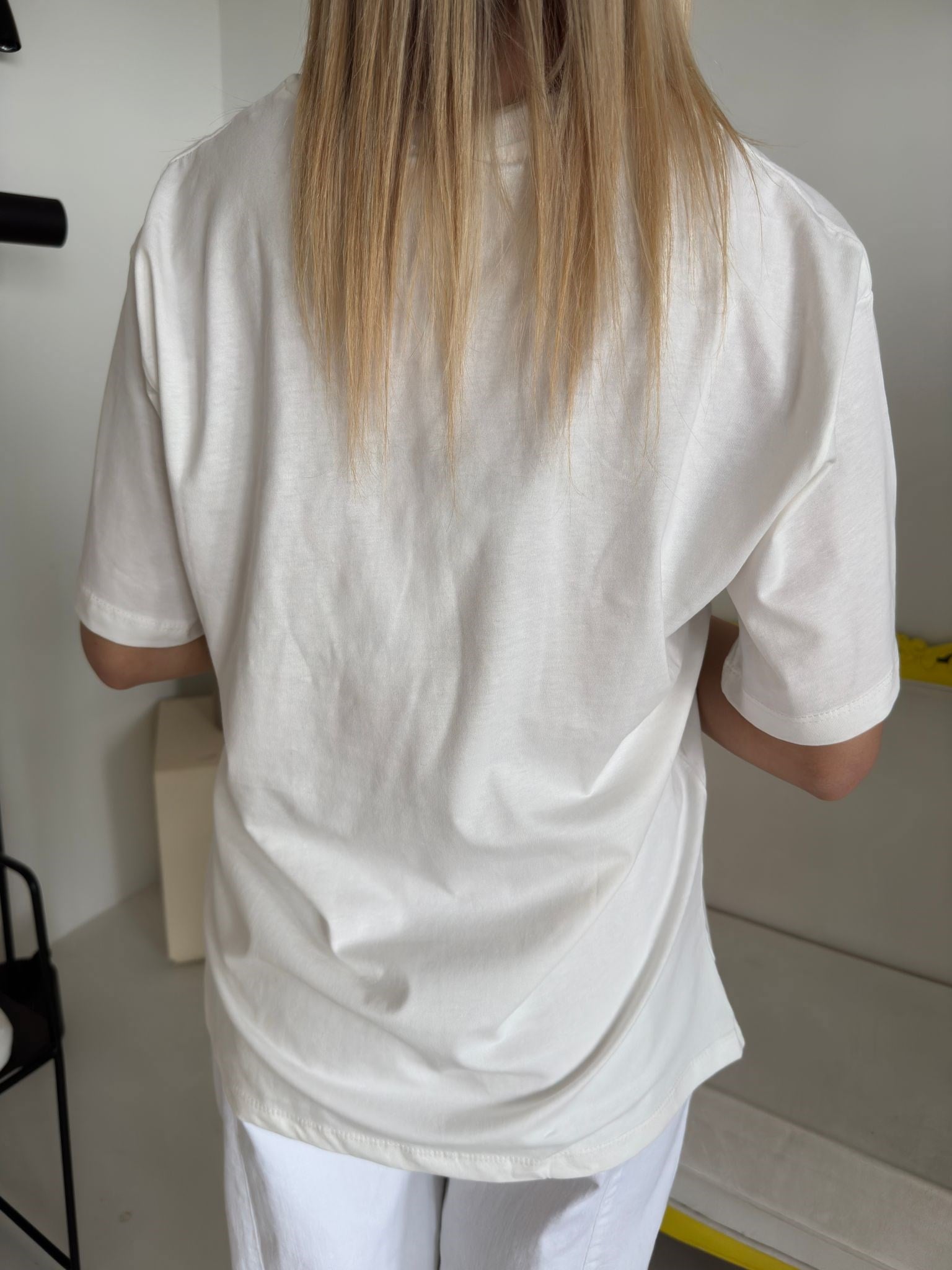 Ekru Marka Model Mabel Tişört