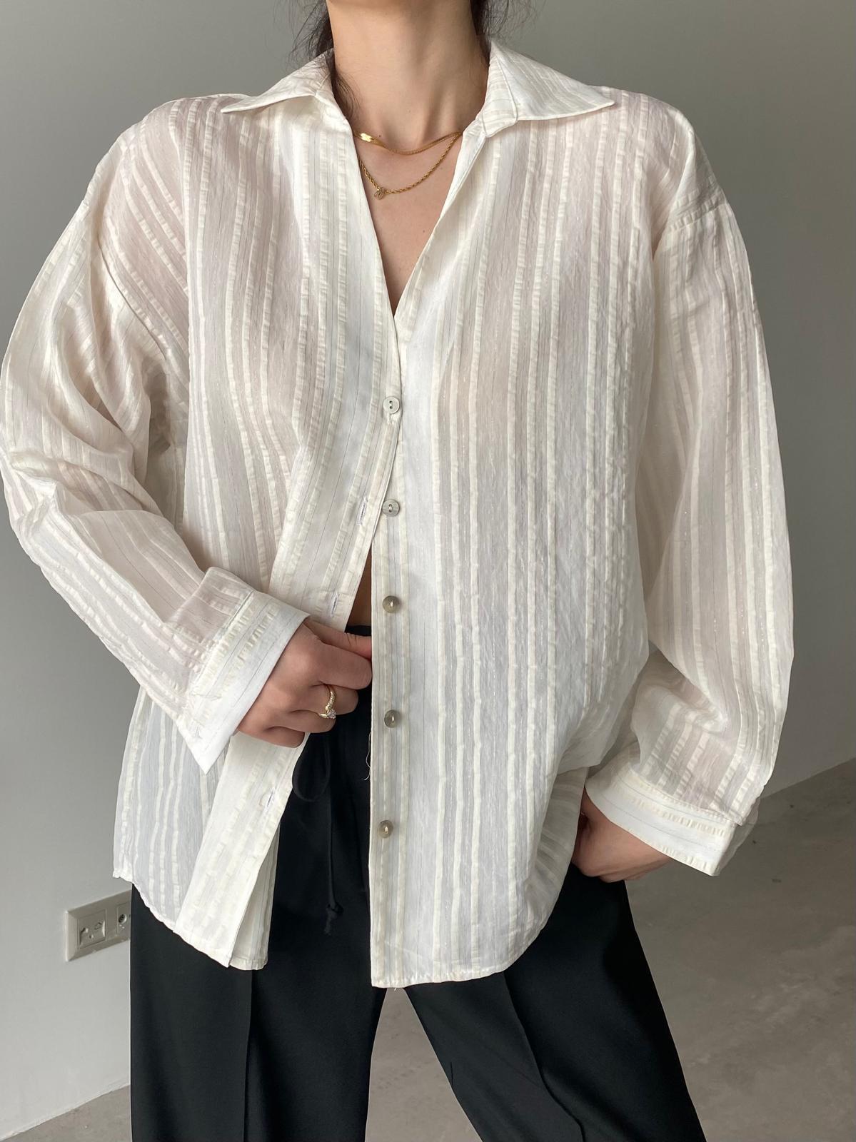 Ekru Sim Detaylı Oversize Gömlek