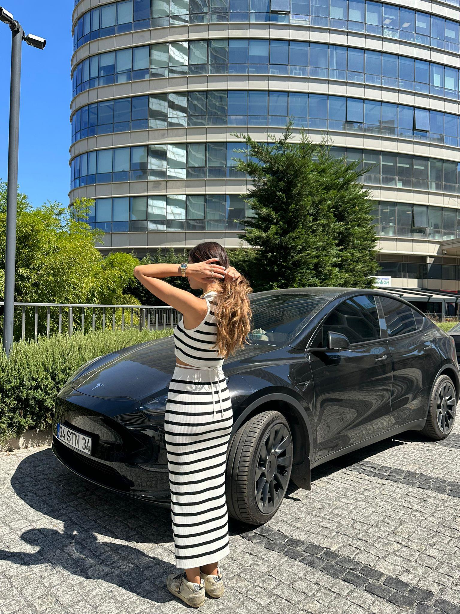 Ekru Siyah Çizgili Fitilli Takım