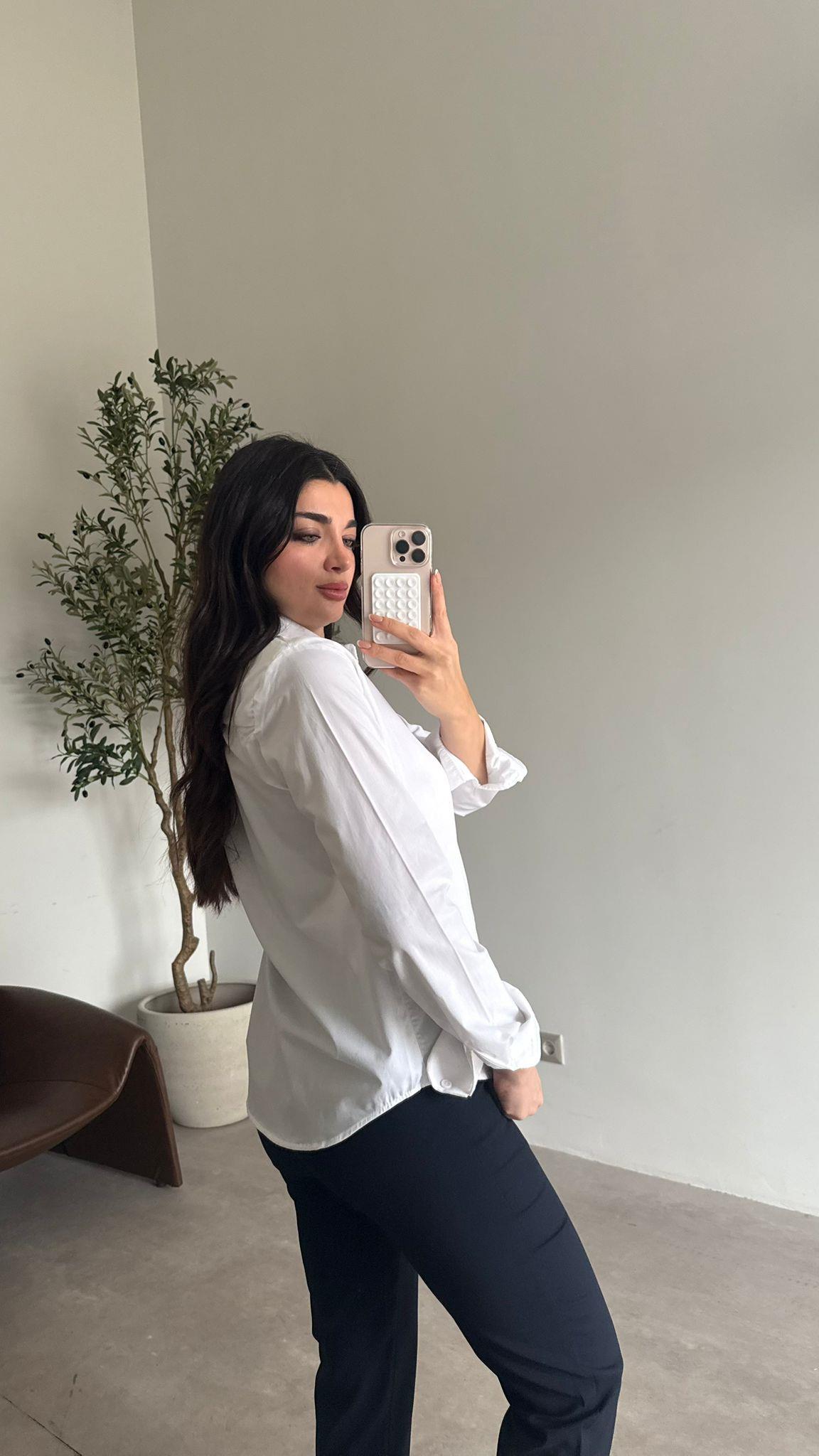 Ekru Vatkalı Poplin Gömlek