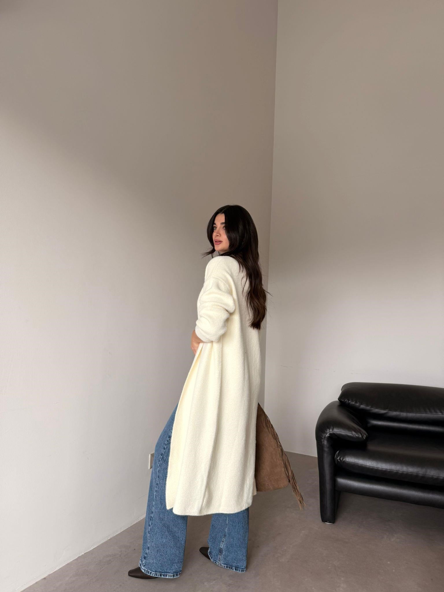 Ekru Yumuşak Dokulu Uzun Hırka