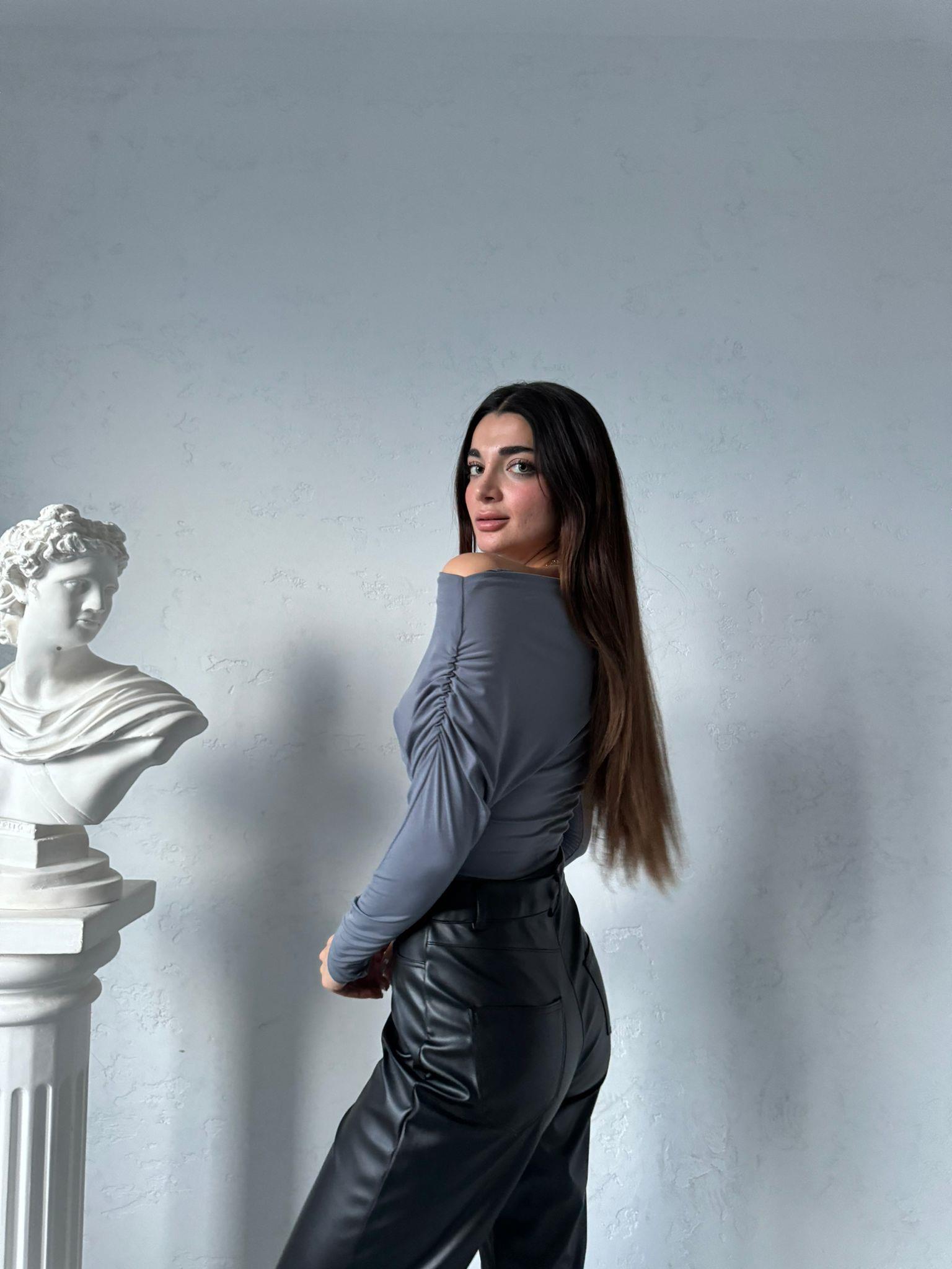 Gri Düşük Omuz Yarasa Kol Bluz
