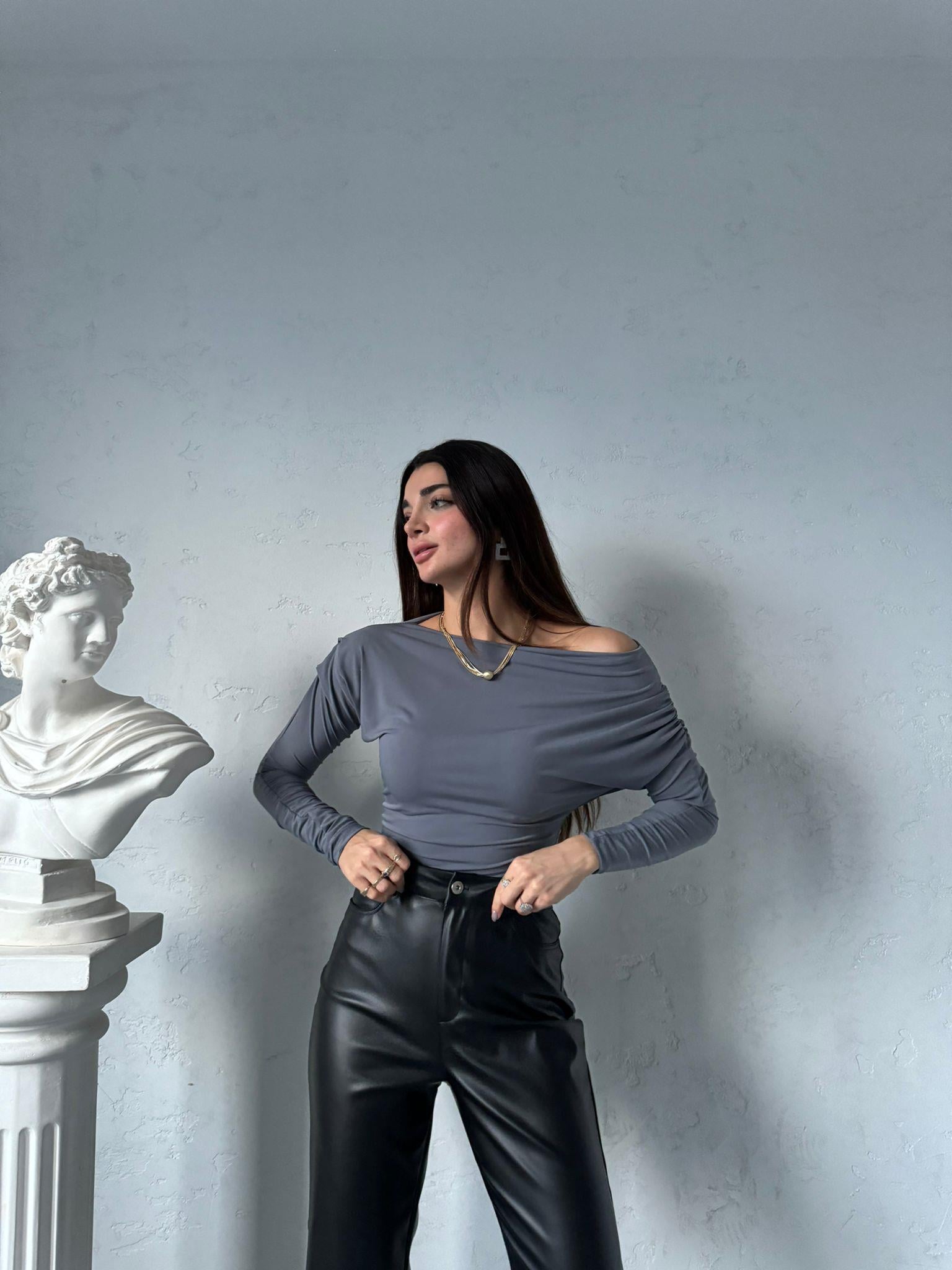 Gri Düşük Omuz Yarasa Kol Bluz