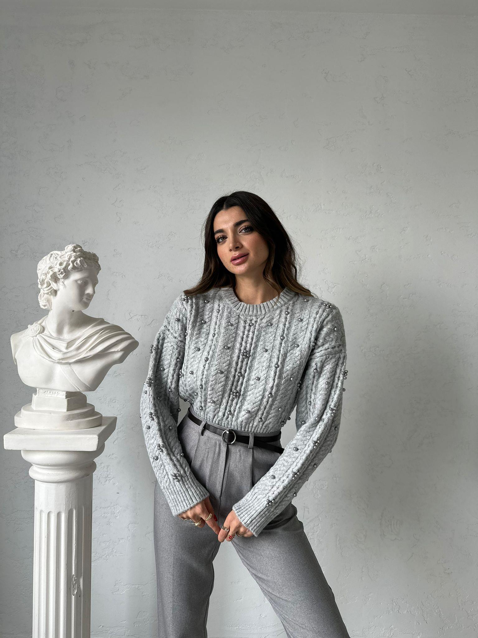 Gri İncili Kazak
