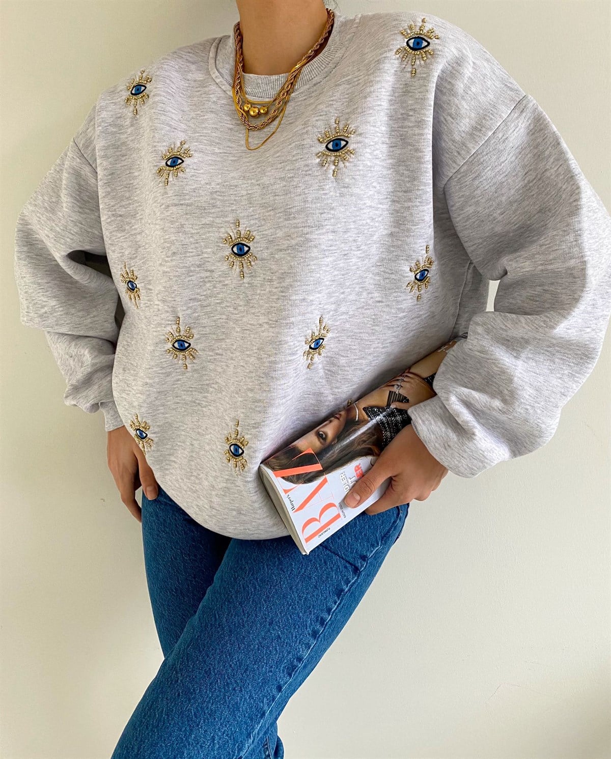 Gri Nakışlı Sweat