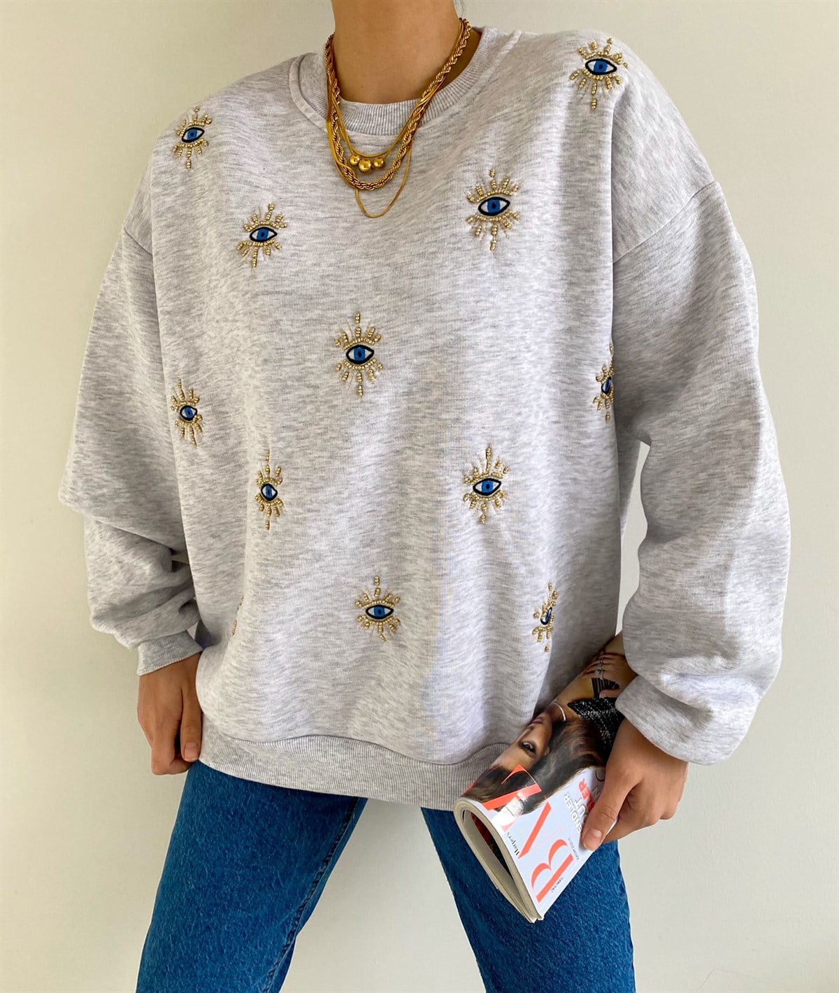 Gri Nakışlı Sweat