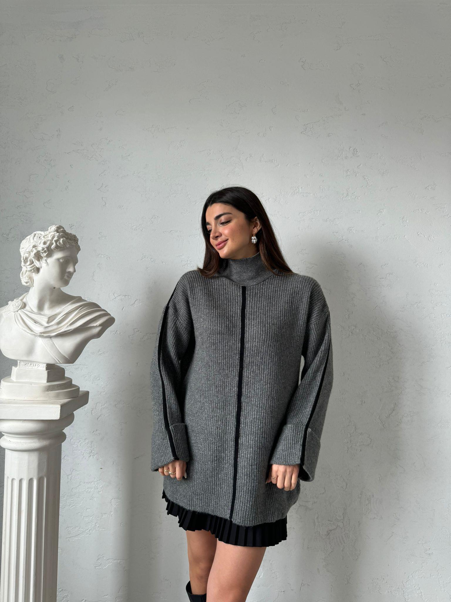 Gri Siyah Şeritli Oversize Kazak 