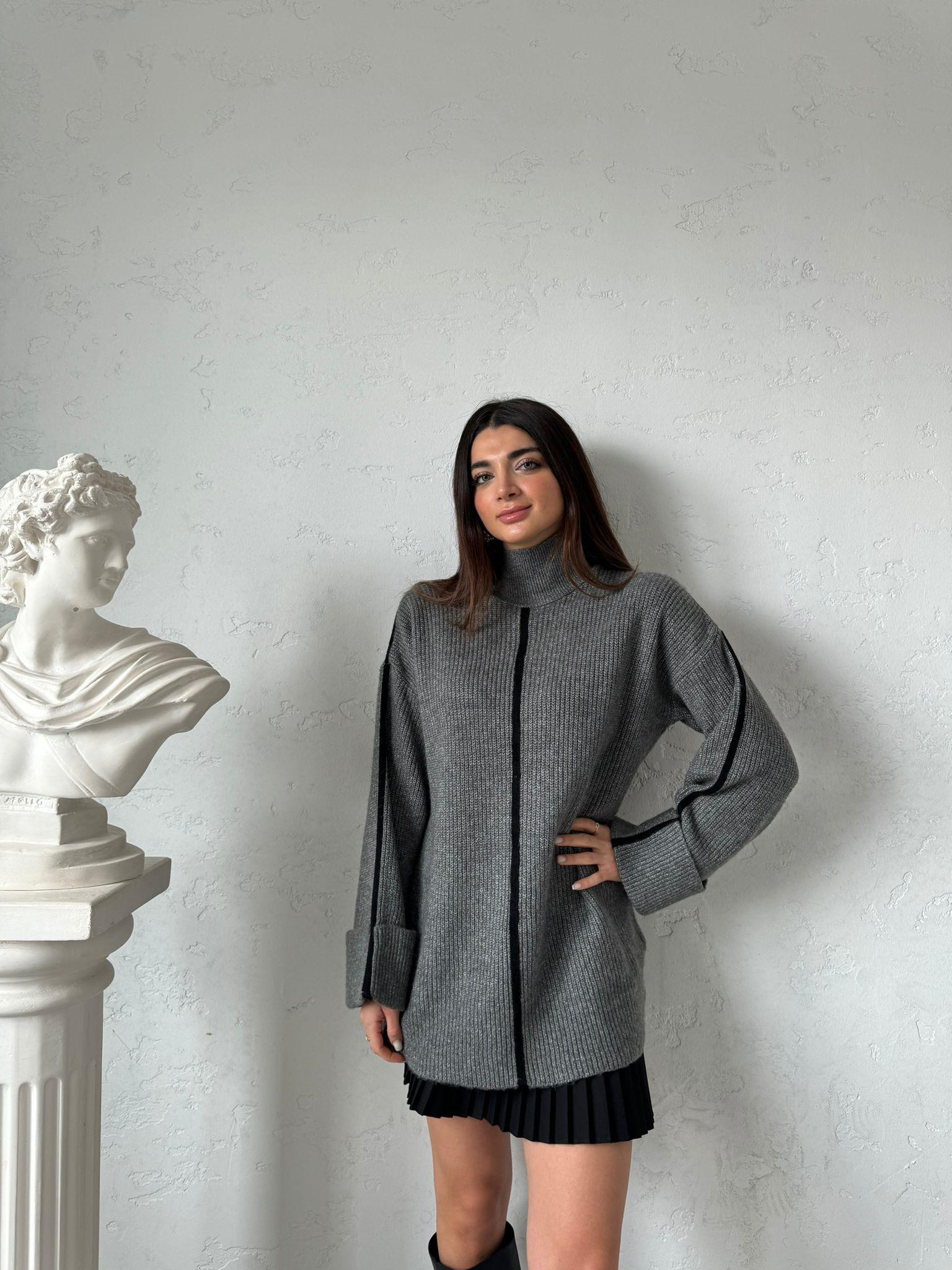 Gri Siyah Şeritli Oversize Kazak 