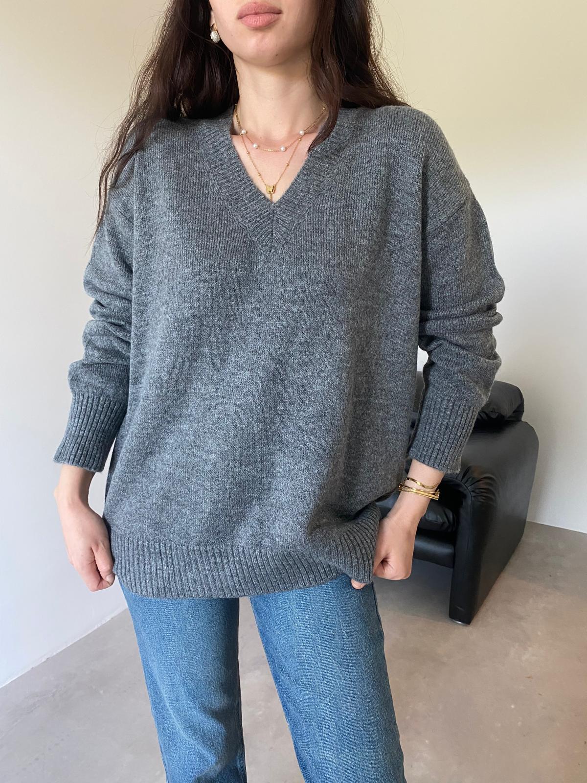 Gri V Yaka Oversize Kazak