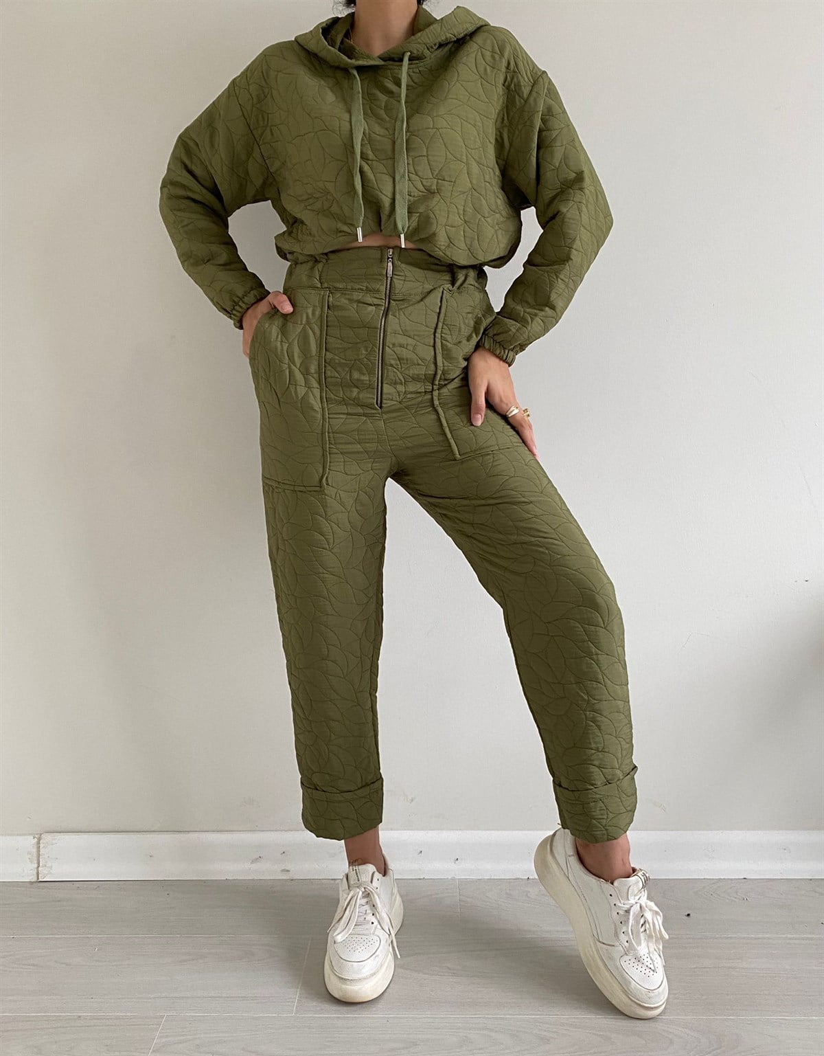 Haki Kapşonlu Kapitone Sweat