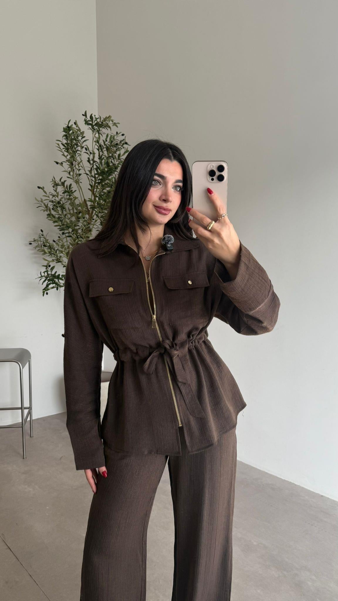 Kahve Beli Büzgülü Premium Kalite Parlak Takım