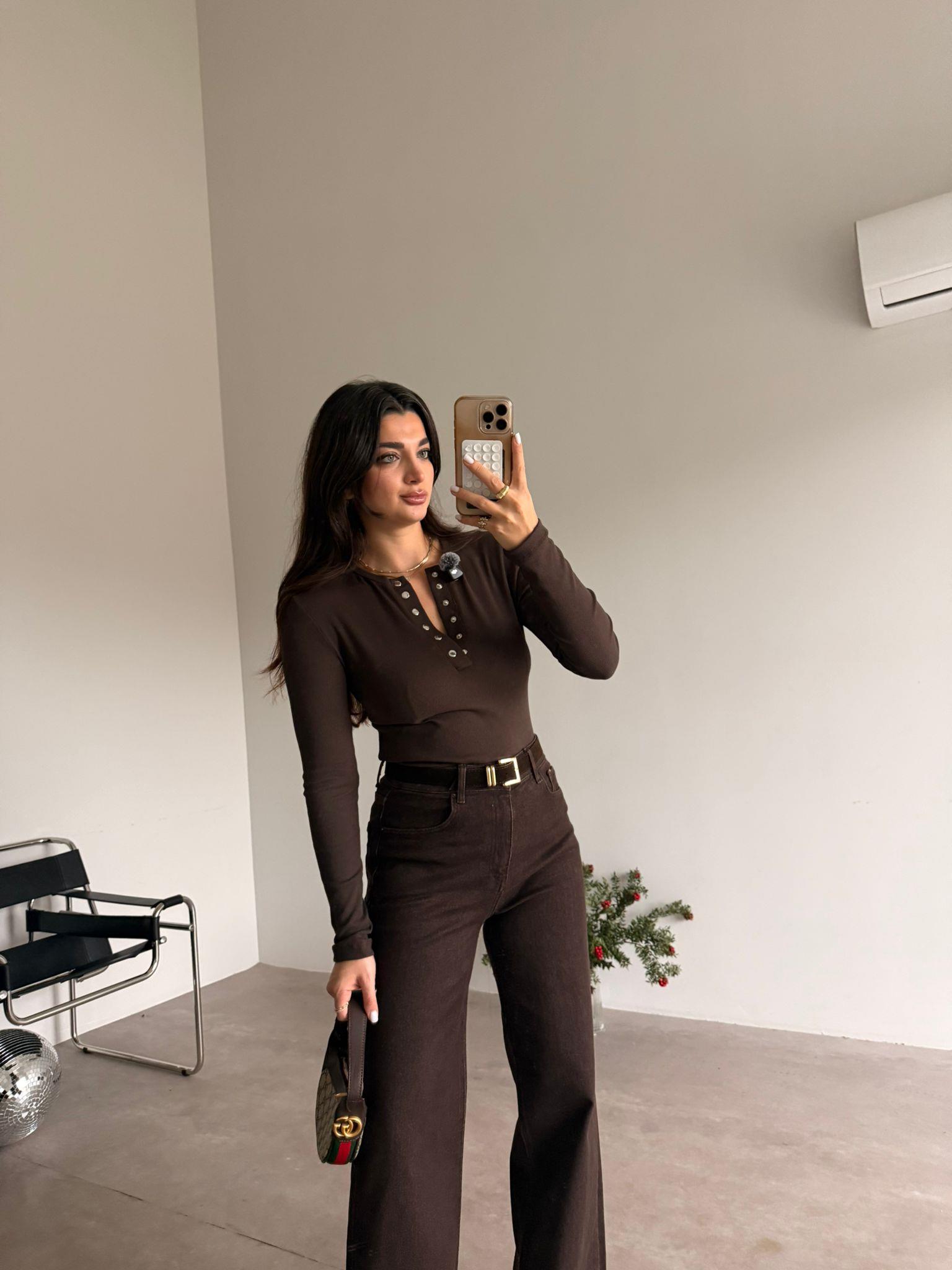 Kahve Çıtçıtlı Basic Bluz