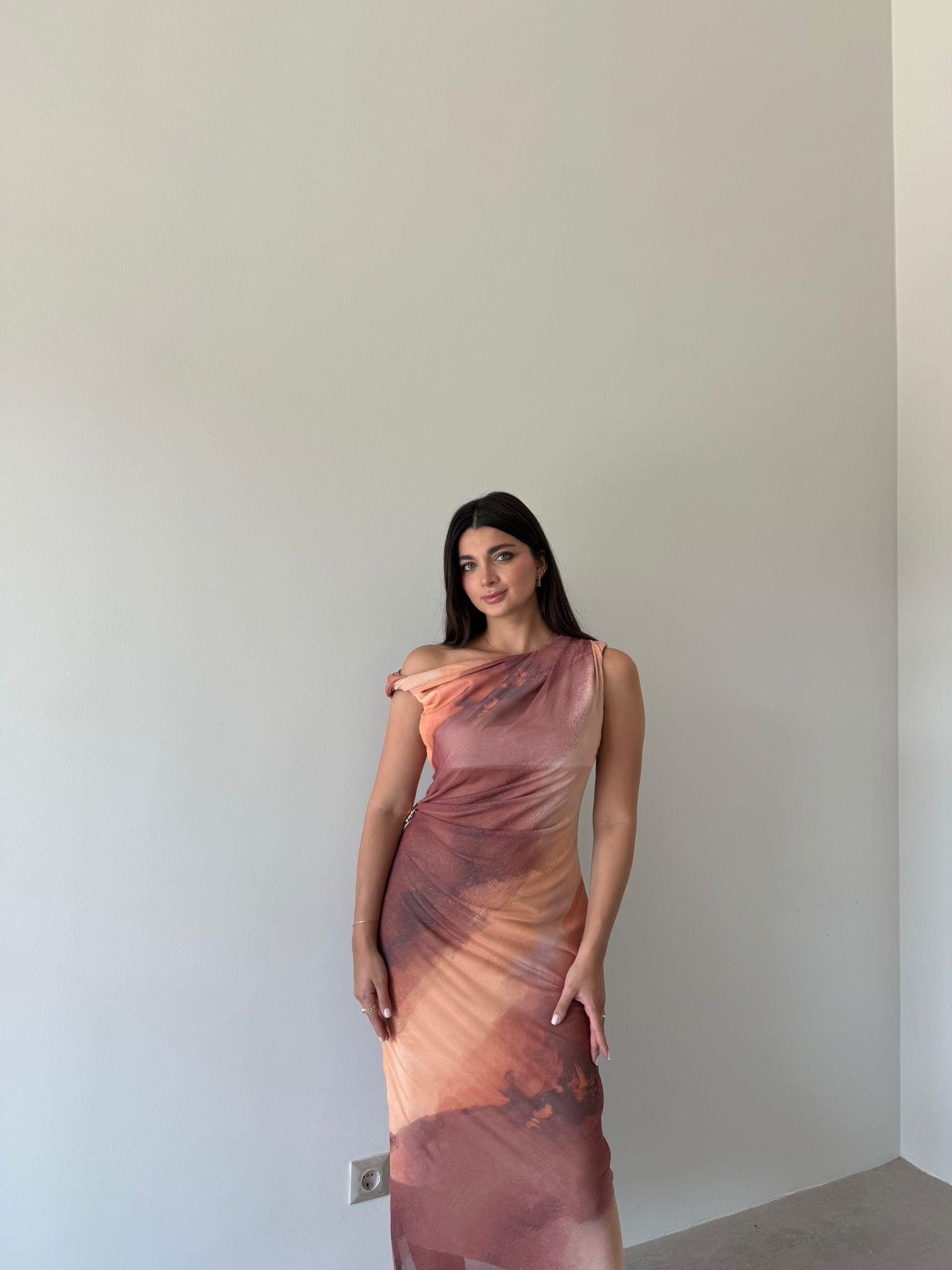 Kahve Drapeli Toka Detaylı Tül Elbise