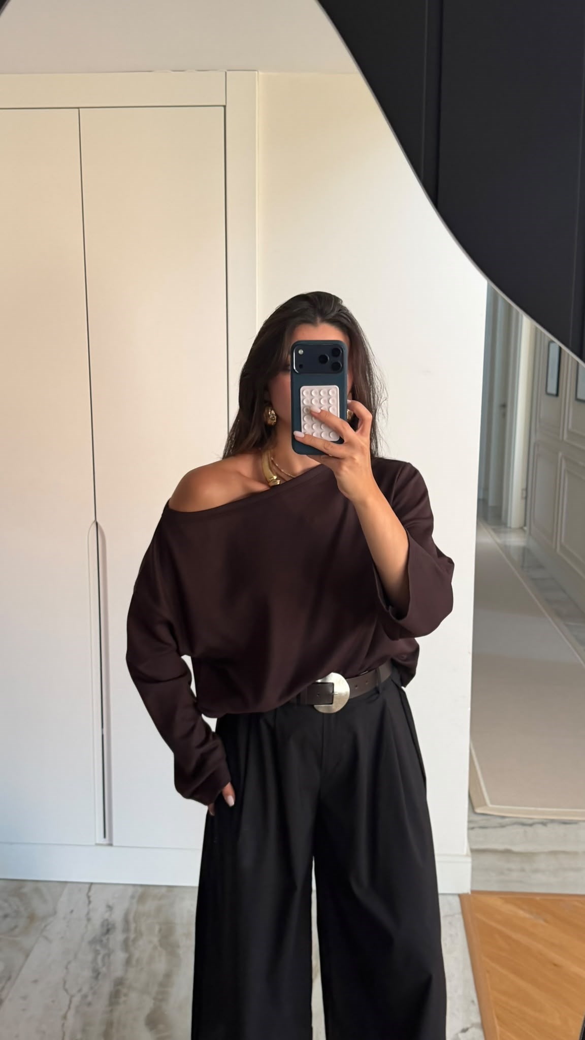 Kahve Düşük Omuzlu Triko Bluz 
