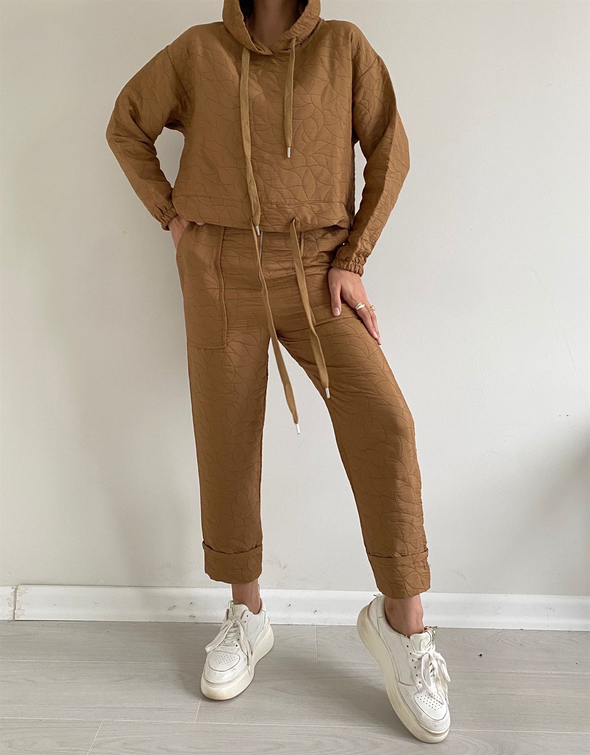 Kahve Kapşonlu Kapitone Sweat