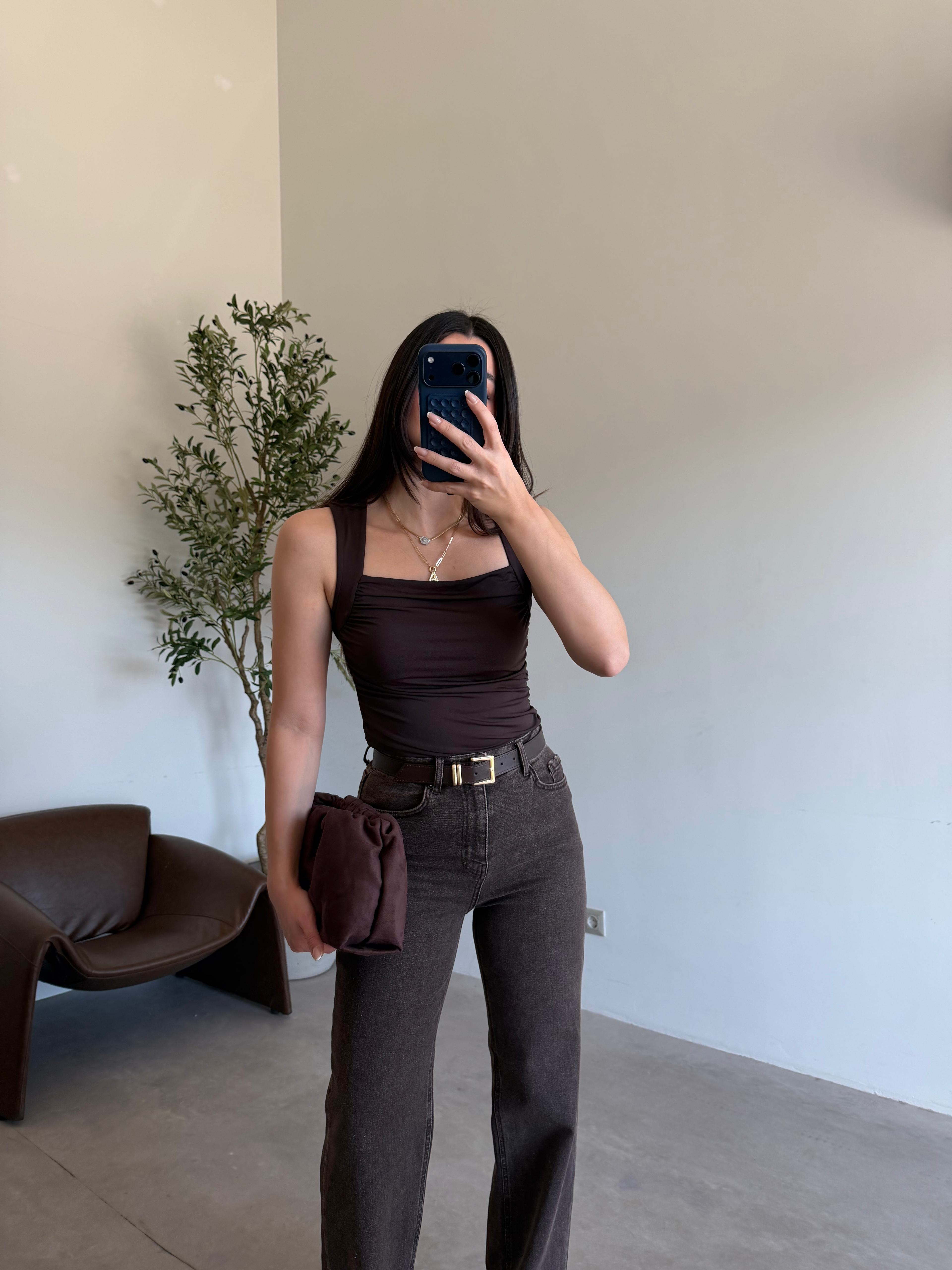 Kahve Kare Yaka Drapeli Likralı Bluz