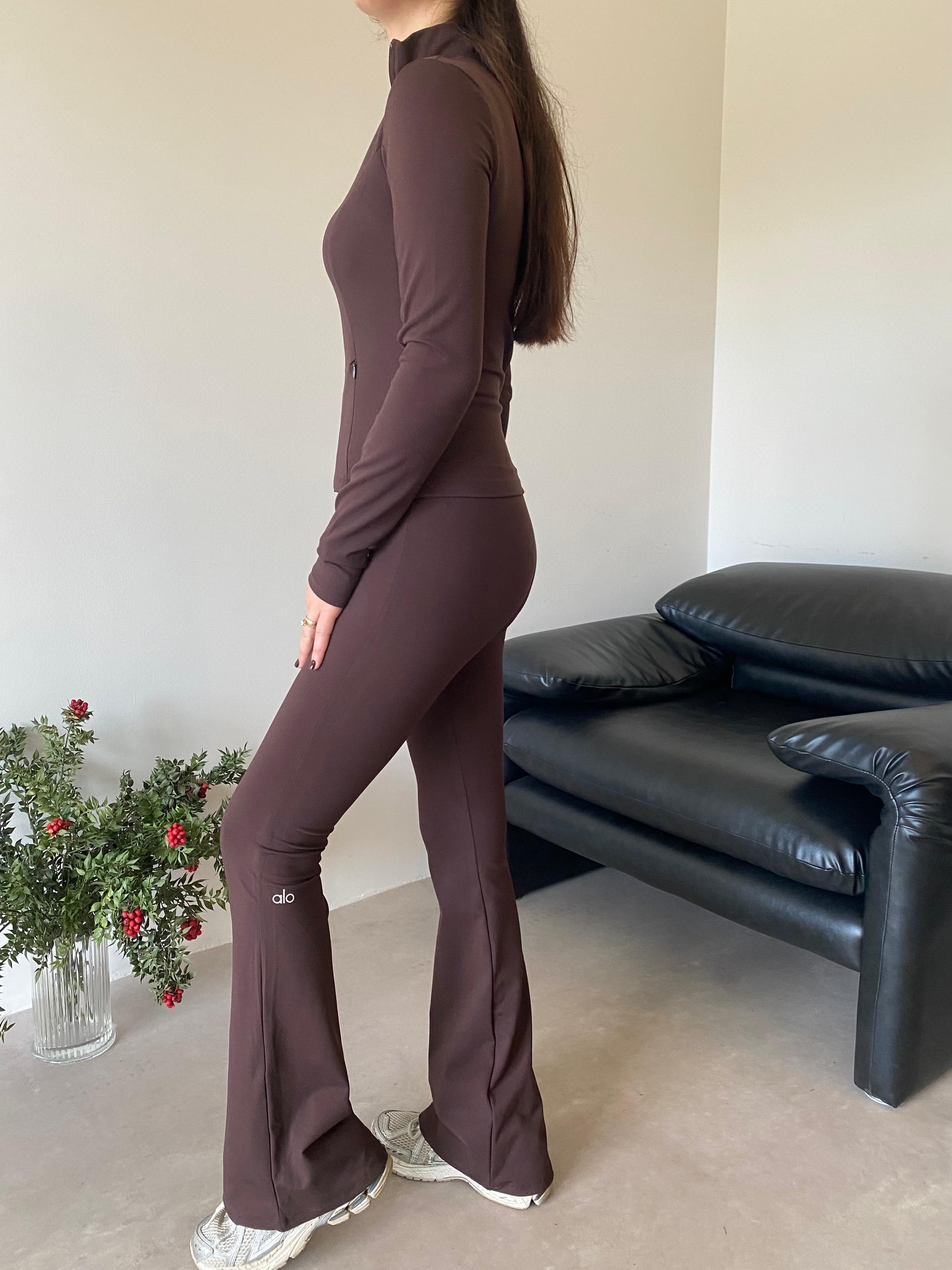 Kahve Logolu Comfortlux Takım
