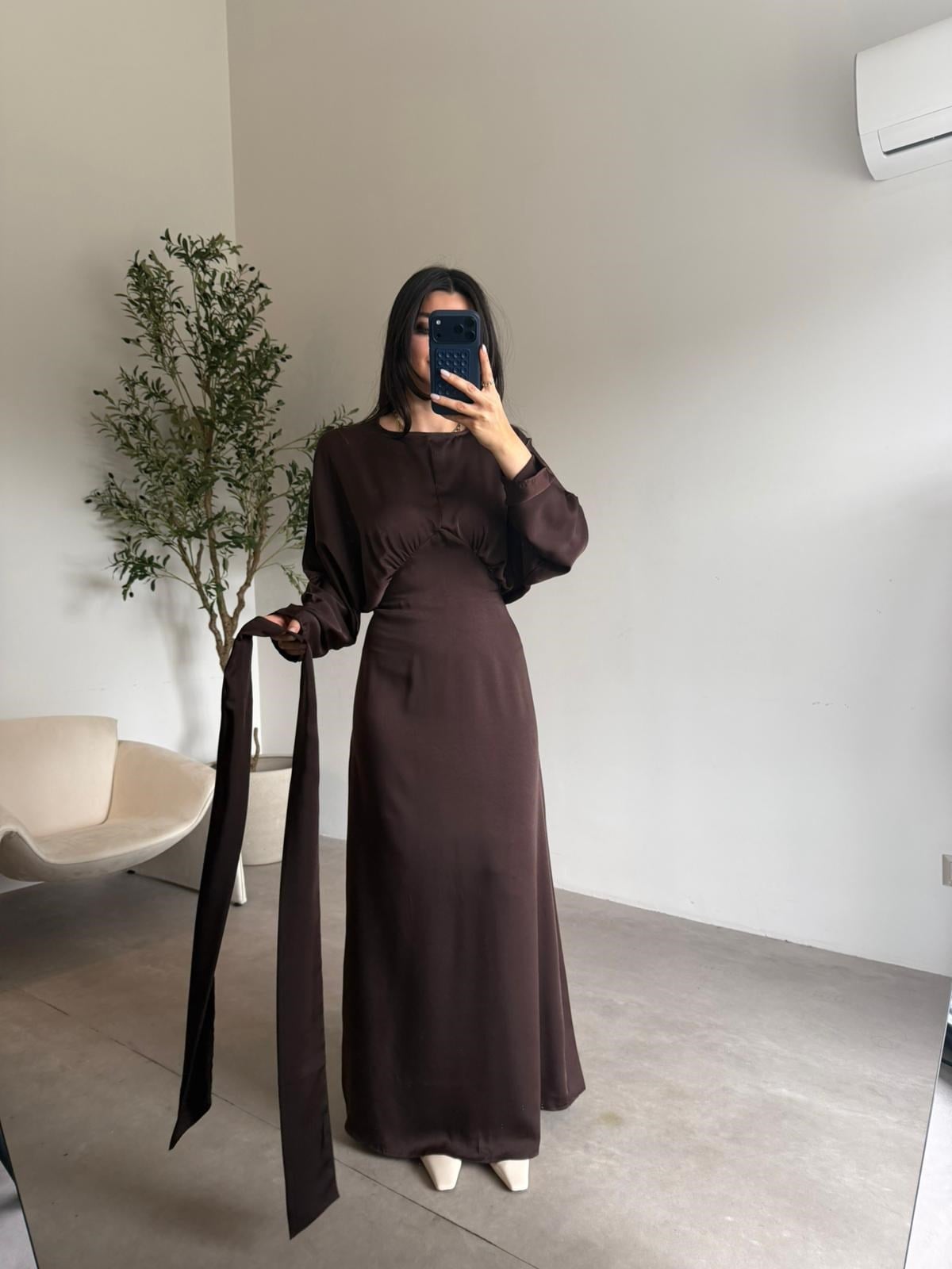 Kahve Saten Kuşaklı Elbise