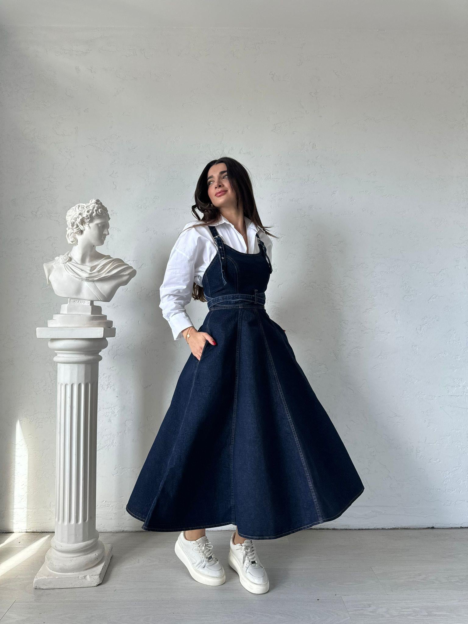 Kemer Detaylı Askılı Denim Elbise
