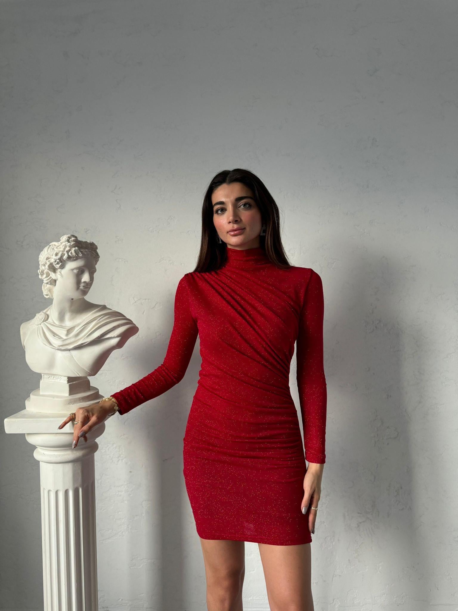 Kırmızı Balıkçı Yaka Drapeli Elbise