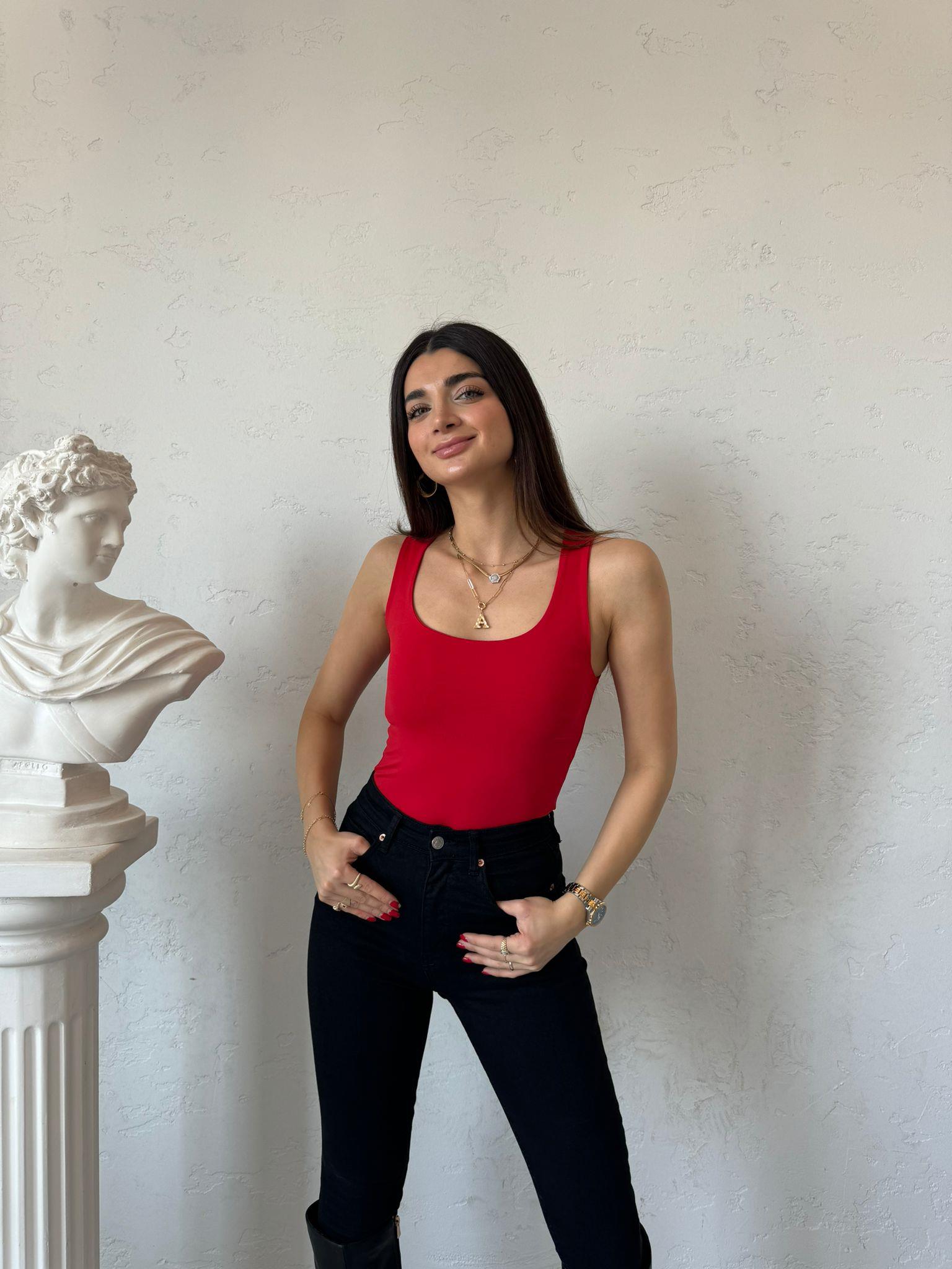 Kırmızı Basic Kolsuz Bluz