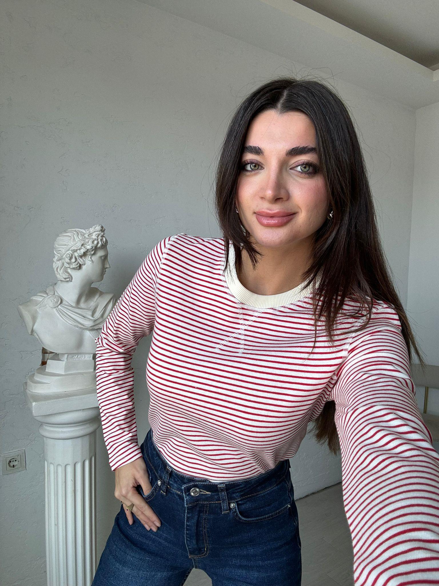 Kırmızı Çizgili Basic Sweat