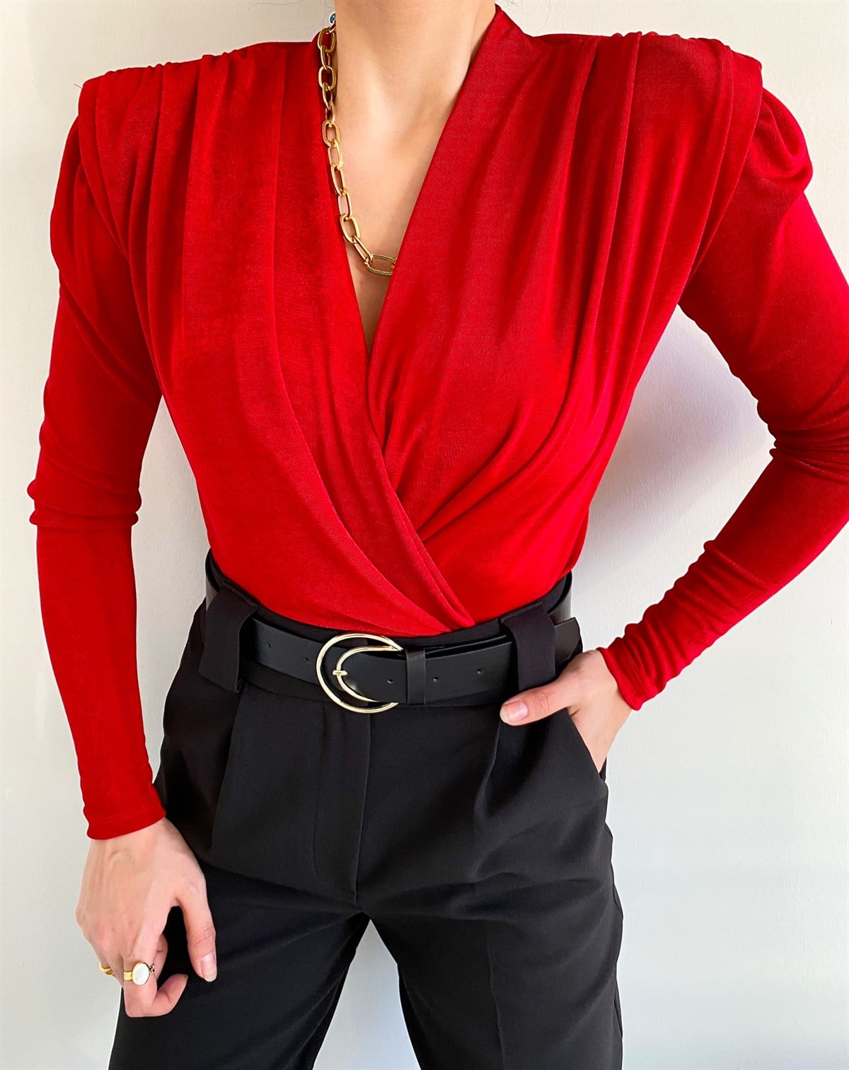 Kırmızı Kruvaze Yaka Bodysuit