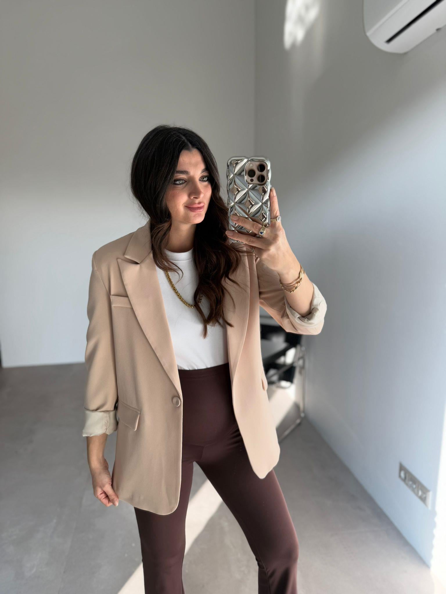 Krem Cep Detaylı Blazer Ceket