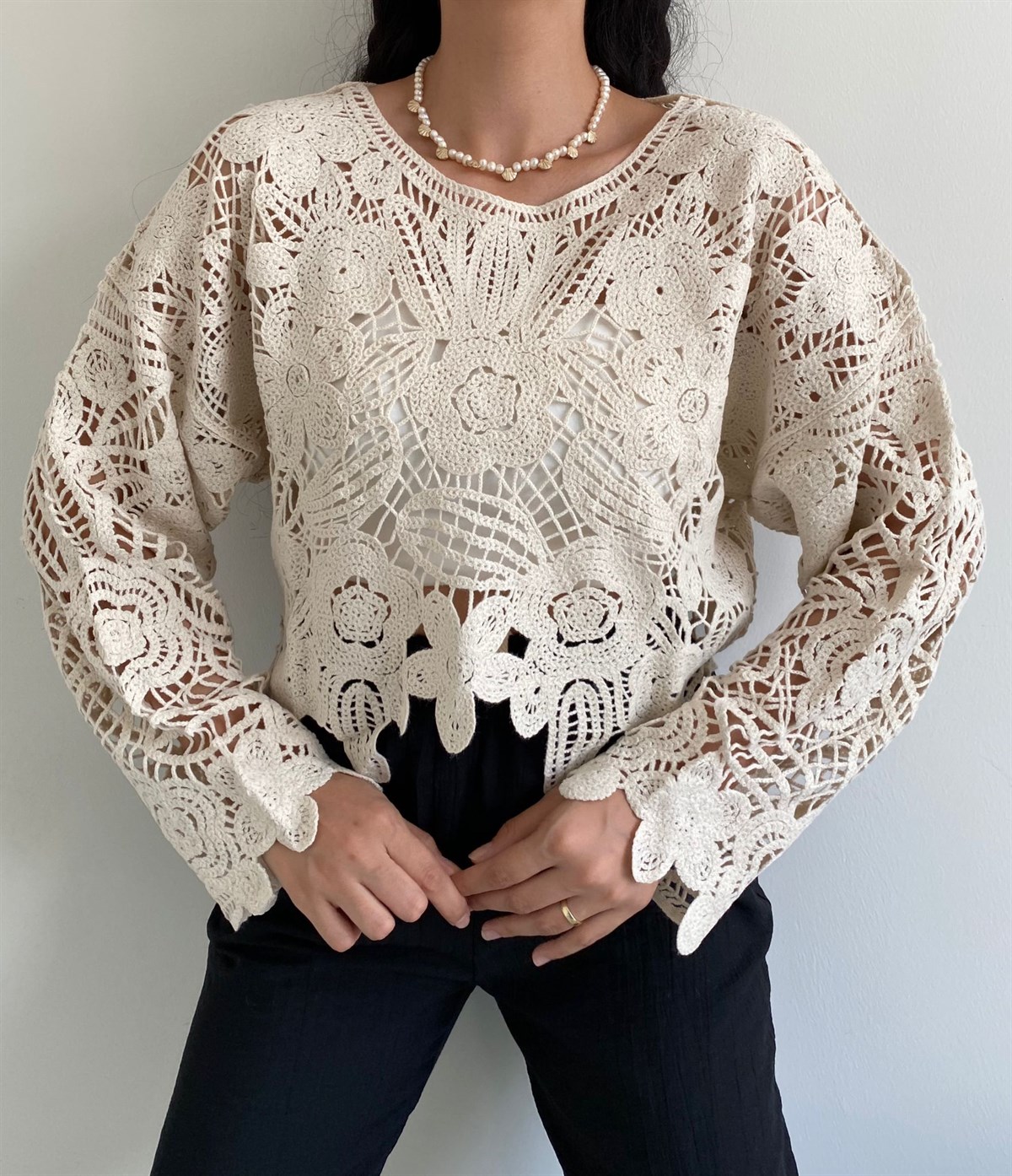 Krem Dantel Crop Bluz
